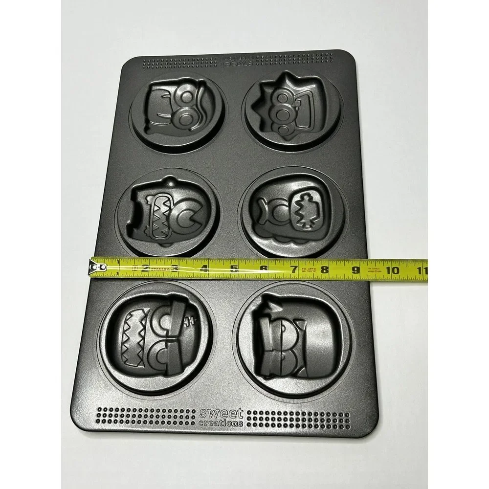 Sweet Creations Monster / Halloween Cookie Molds 6 Cavities Cookie Baking Pan